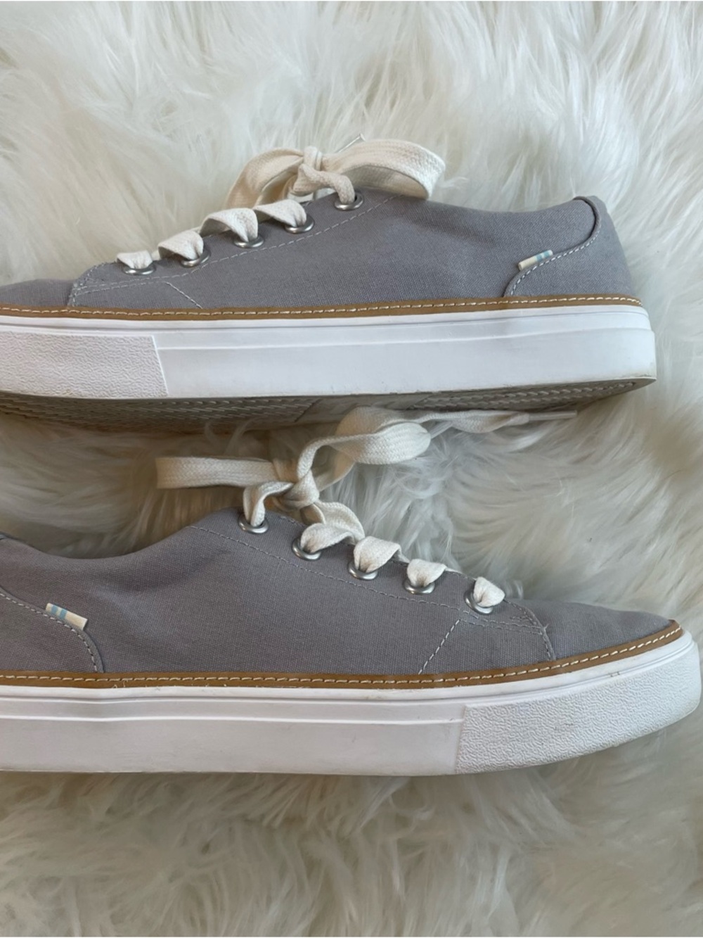 Toms Gray Canvas Sneakers 8.5